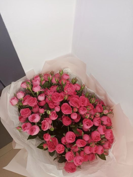 Роскошный букет из пионовидных роз от “Romeo” PREMIUM rose