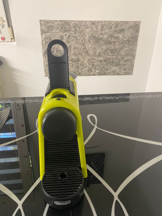 Expressor Nespresso by De’Longhi, Essenza Mini Green