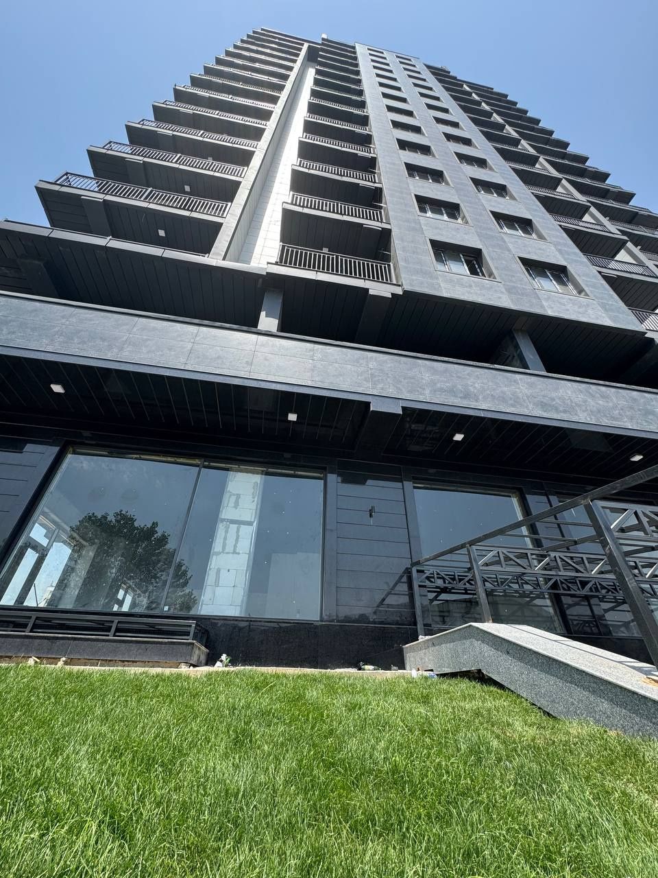 Продаётся 2х комнатная квартира, ЖК Vegas Tower, Яккасарайский р-н