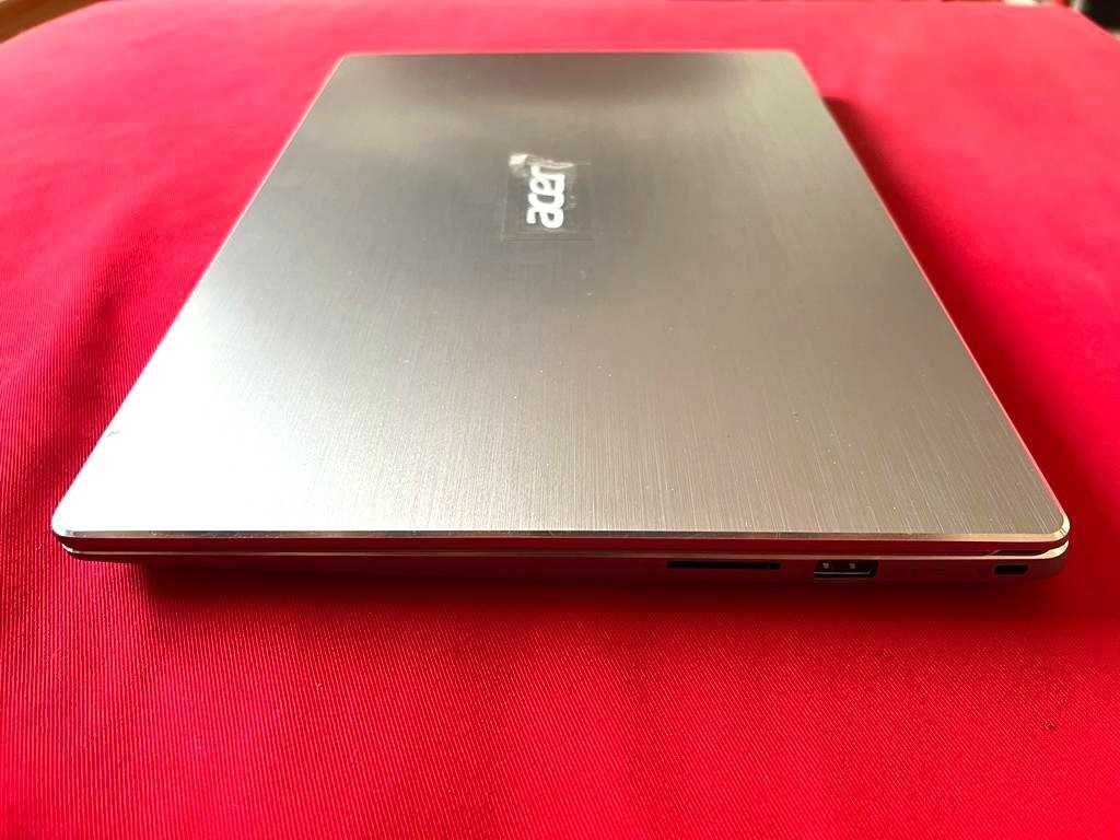 Laptop Acer Swift 3 gri - Ofertă de primăvară