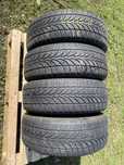 Set 4 anvelope 215 60 r16 Bridgestone de iarna