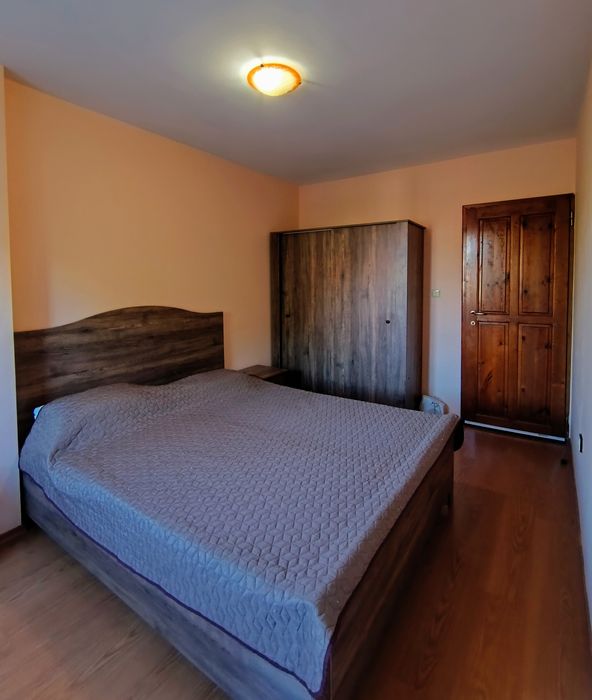 Дава се под наем Тристаен апартамент в Пловдив, Кючук Париж - 87 кв.м за 418.2 € - Снимка #1