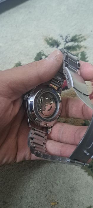 Patek philippe Mexanizm soat aybi yoʼq choʼtkiy ishliydi