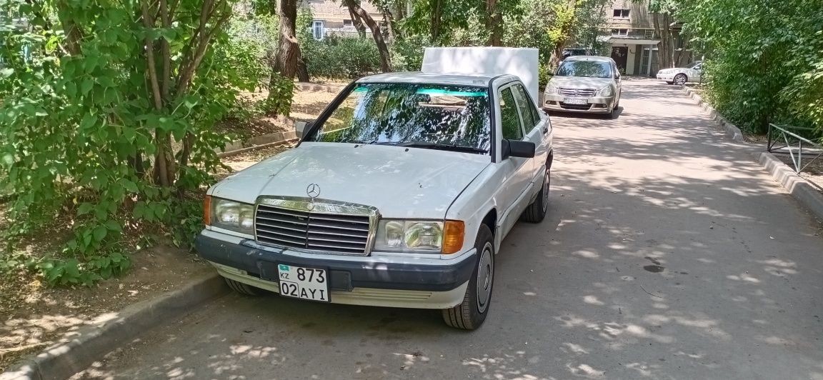 Mercedes Benz W201