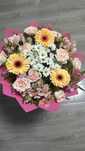 Gul (buket) Flowers