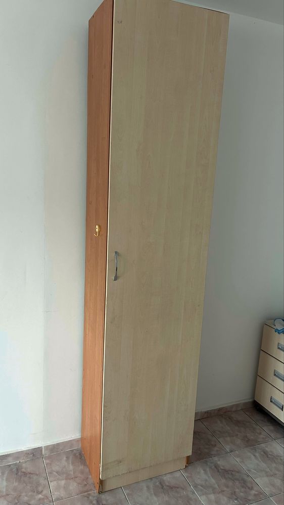 Продам шкаф в хорошем состояний