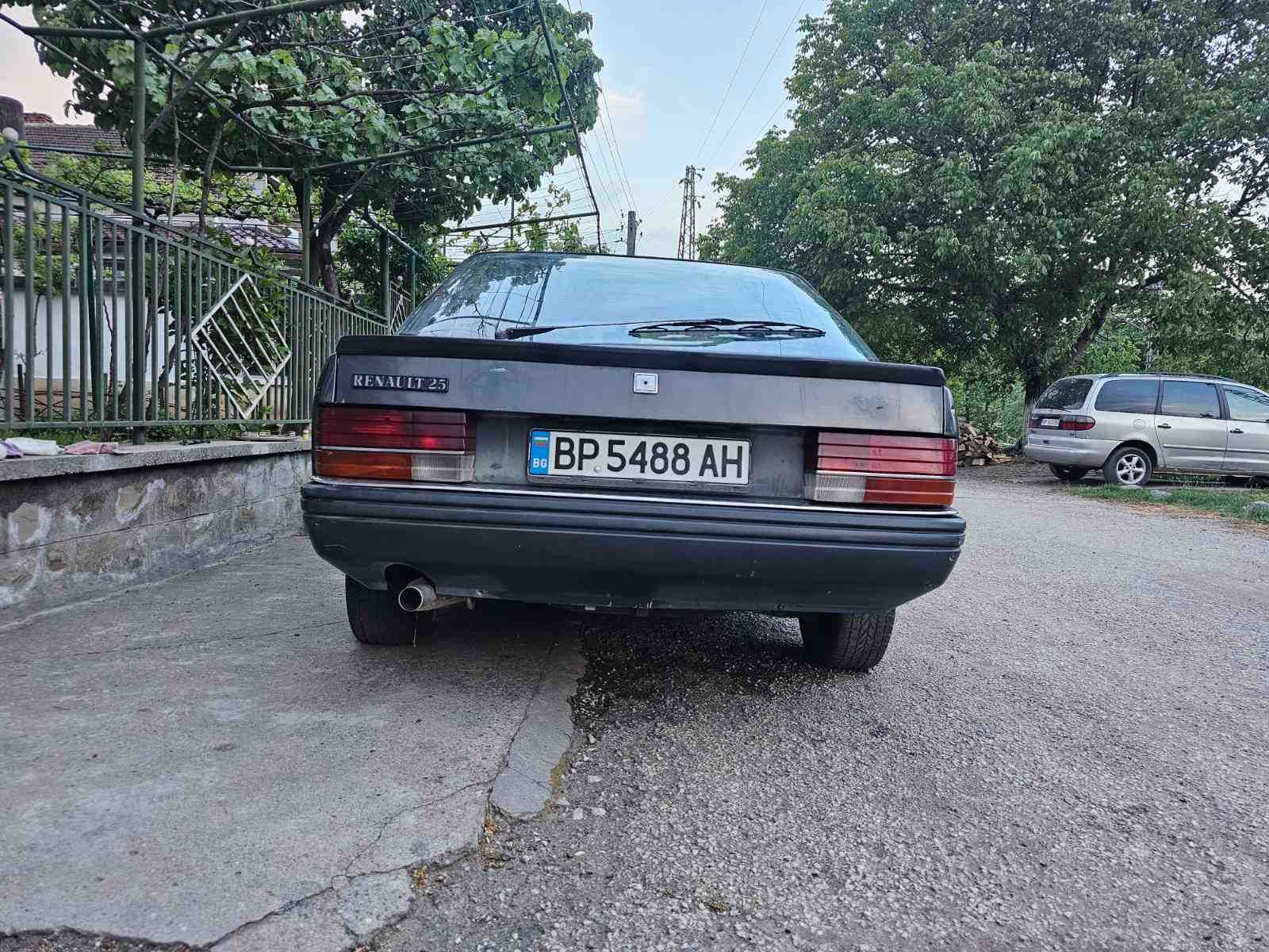 Renault 25 GTS 2.0 1987г.