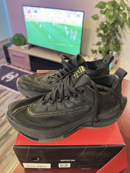 Adidasi nike zoom nr.40