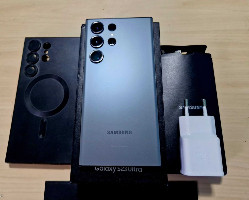 Sams S23 Ultra 256 Gb ! aspect de Nou,Impecabil ! pachet complet+bonus