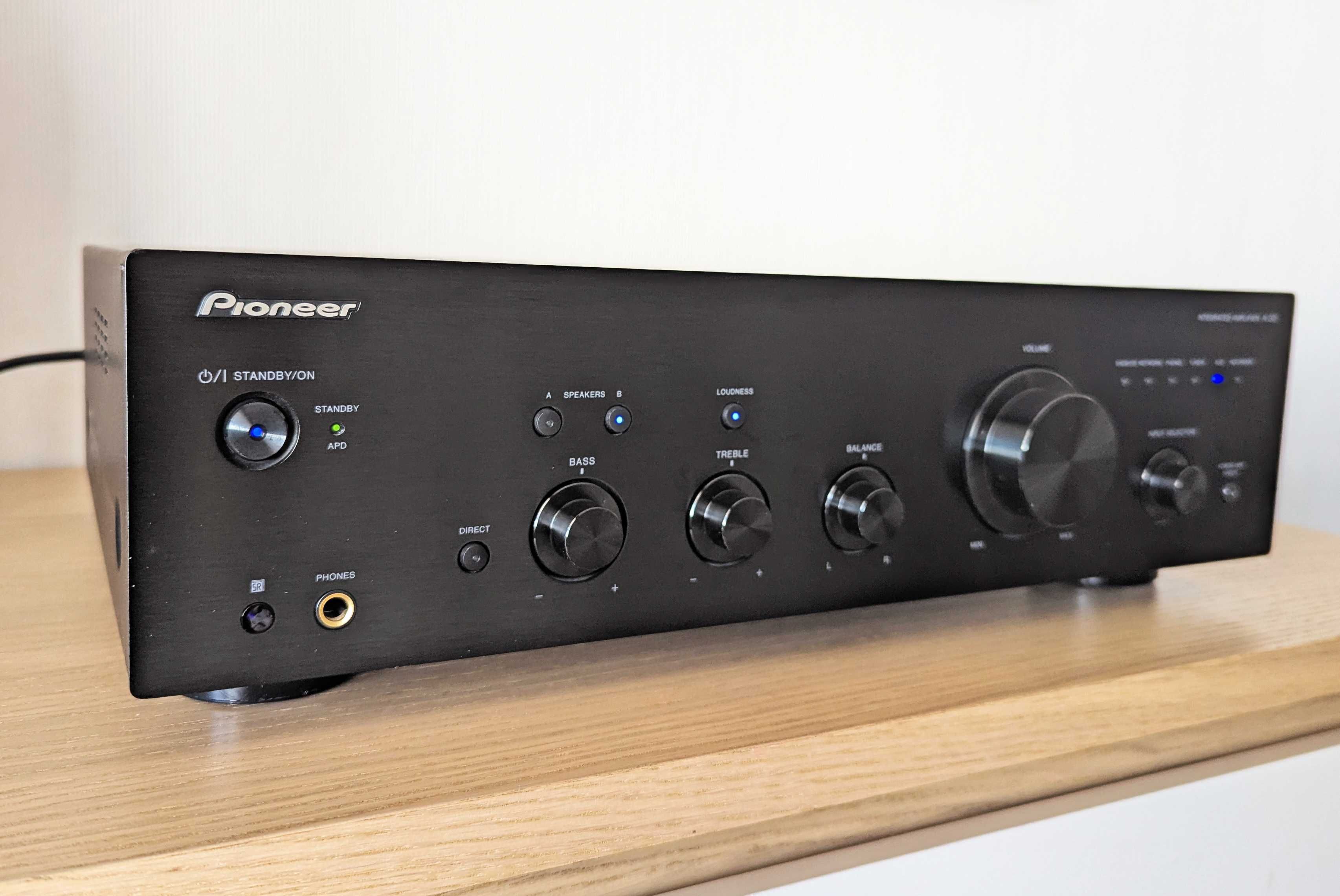 Усилвател Pioneer A-30