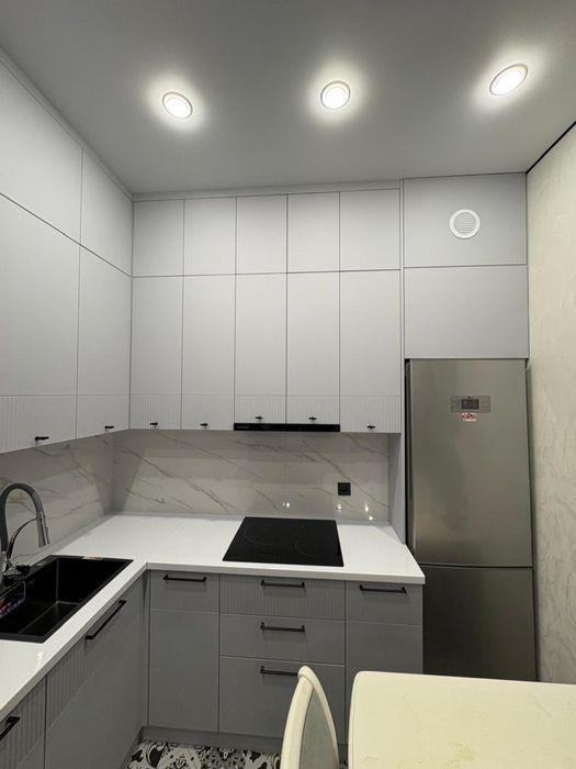 Сдам  новую 2-комнатную студию!