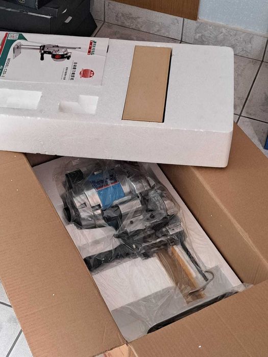 Butoniera usoara,Stafir ,Surje,Nasturi electronic,Reliant,Curis