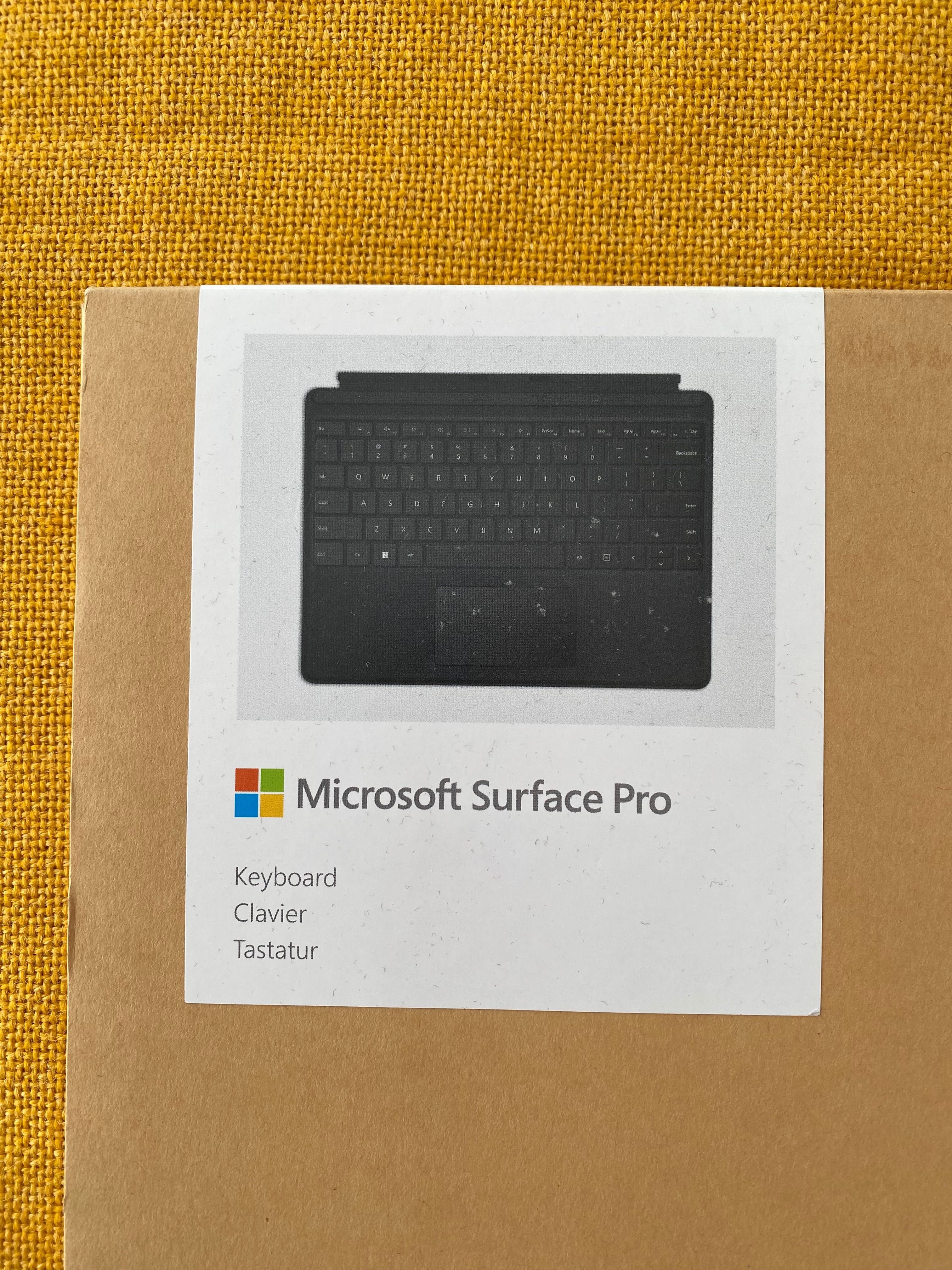 Клавиатура за таблет AZERTY Microsoft surface pro signature keyboard