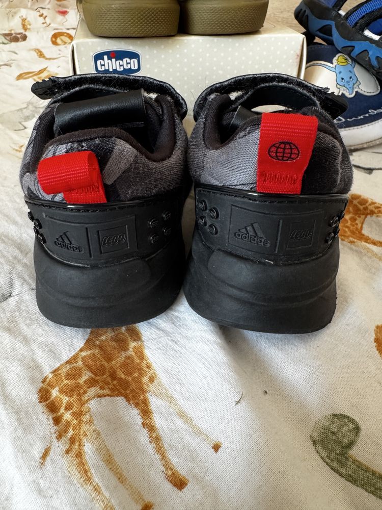 Маратонки adidas lego