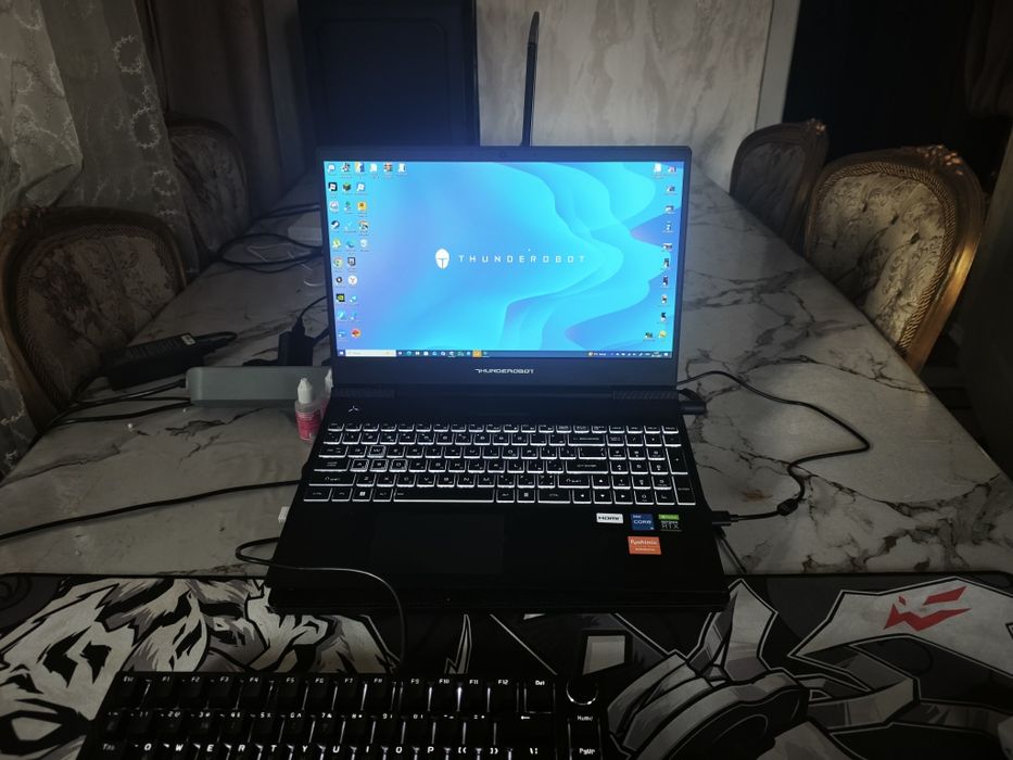 Игровой ноутбук thunderobot