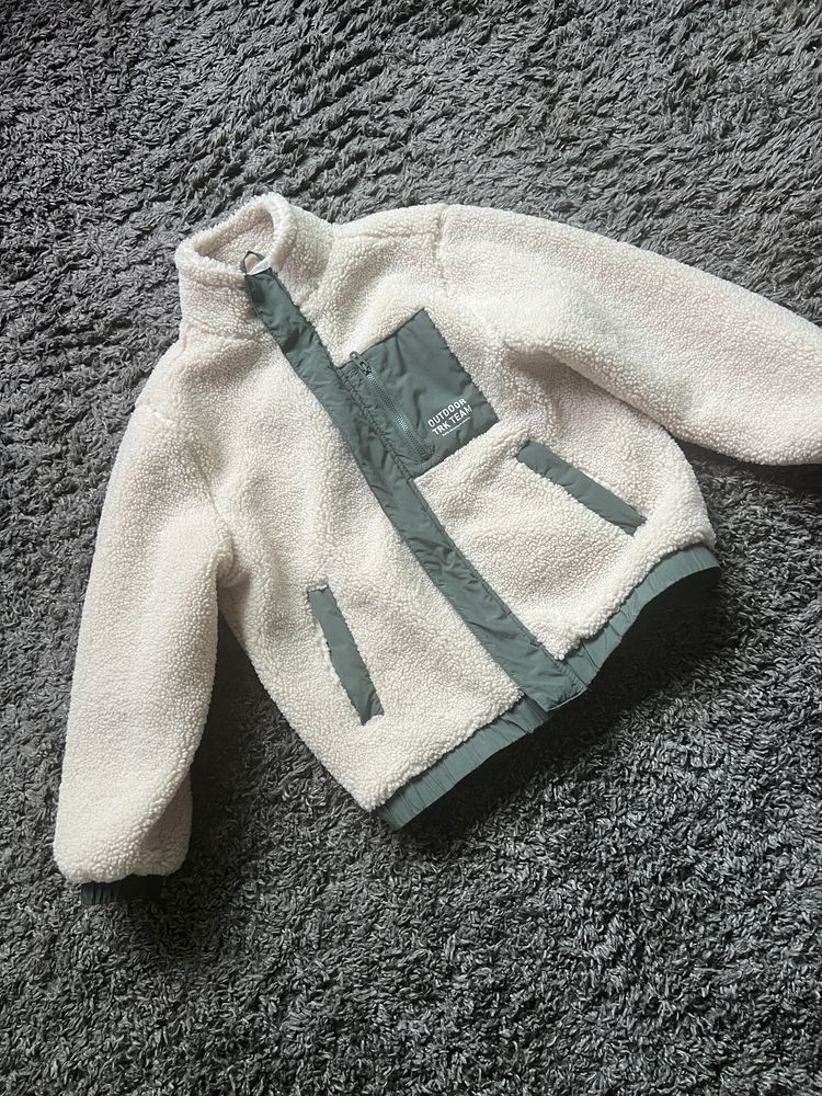 Детско яке Zara размер 8-9г. 130см.