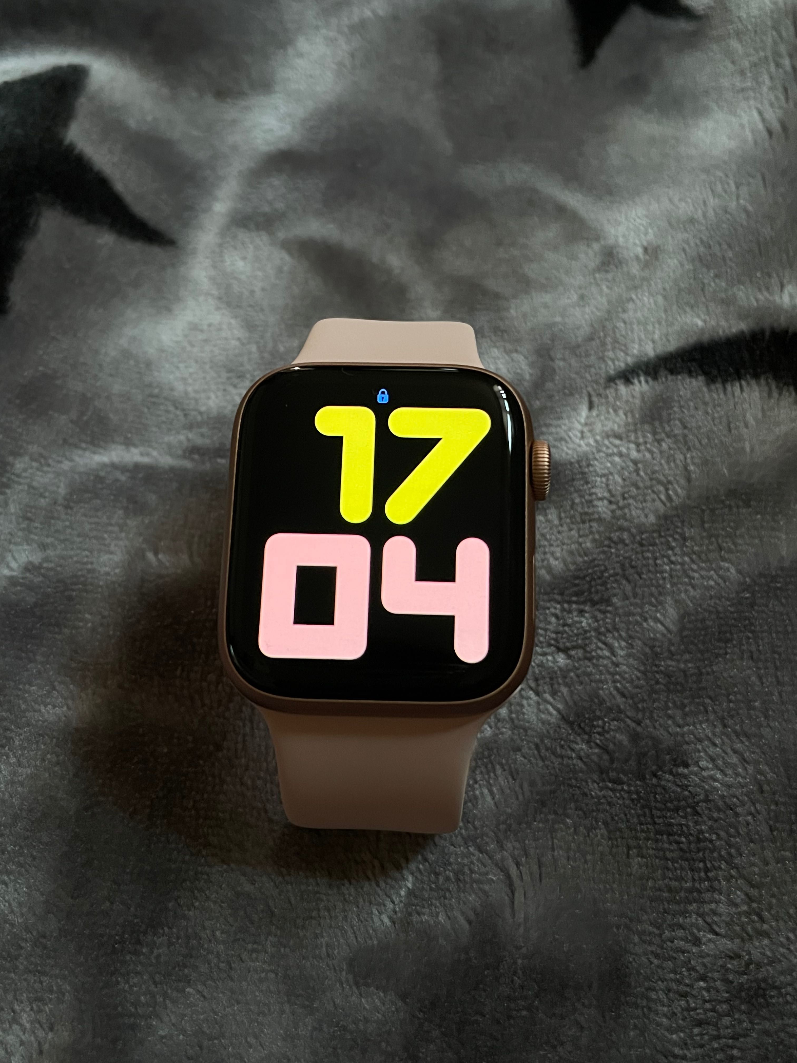 Apple Watch  Часы