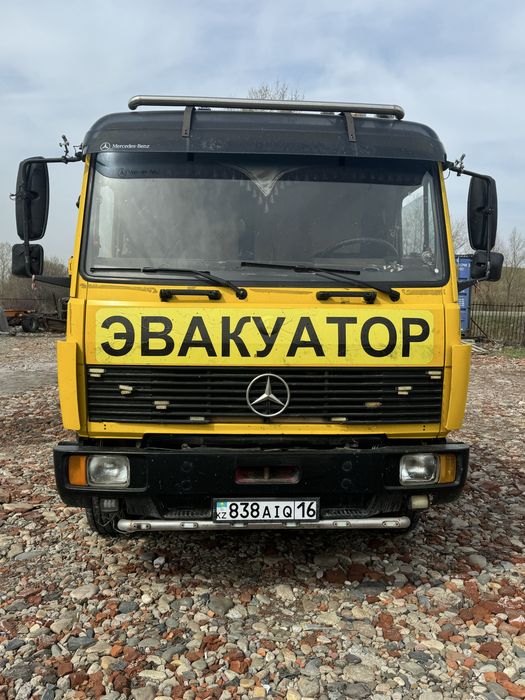 Продам Мерседес эвакуатор-манипулятор