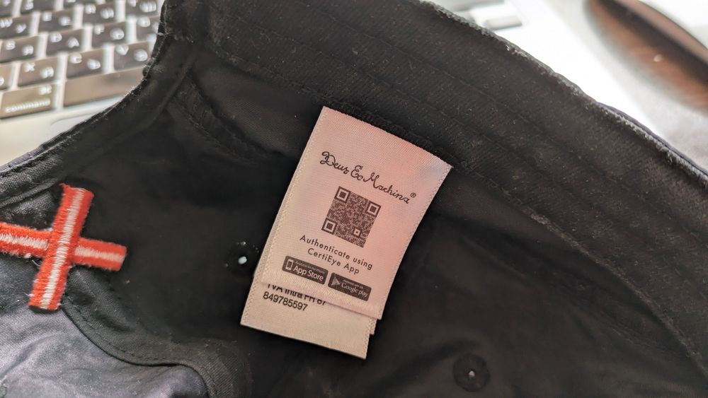 deus ex machina Mini Finals Cap