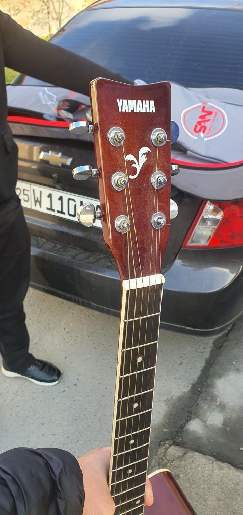 Gitara Yamaha yangi hali orginal