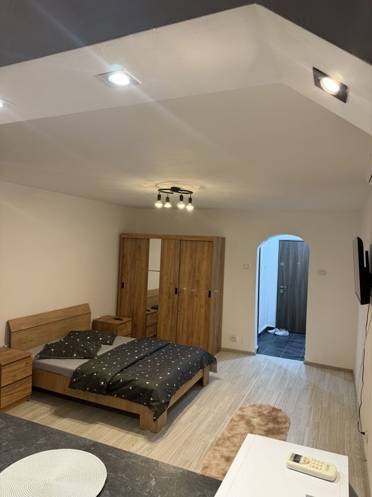 Garsoniera regim hotelier