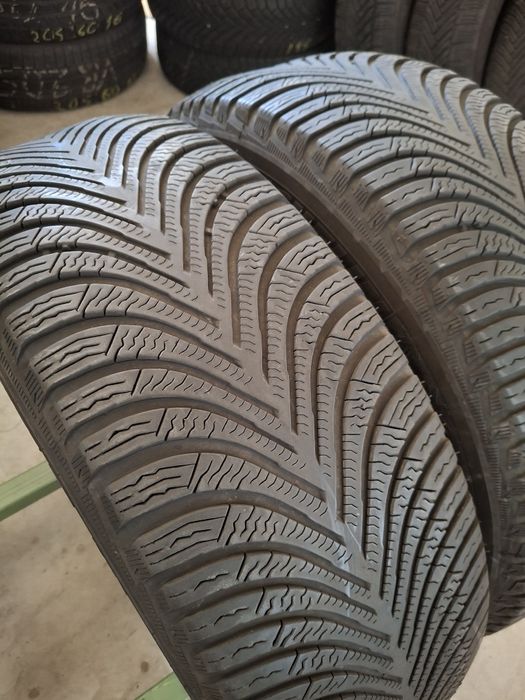 2 Anvelopele de iarnă 215 55 r17 Michelin