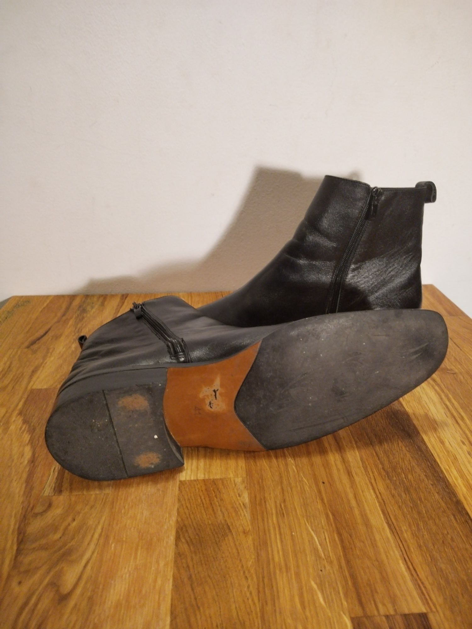Ghete negre nr 41