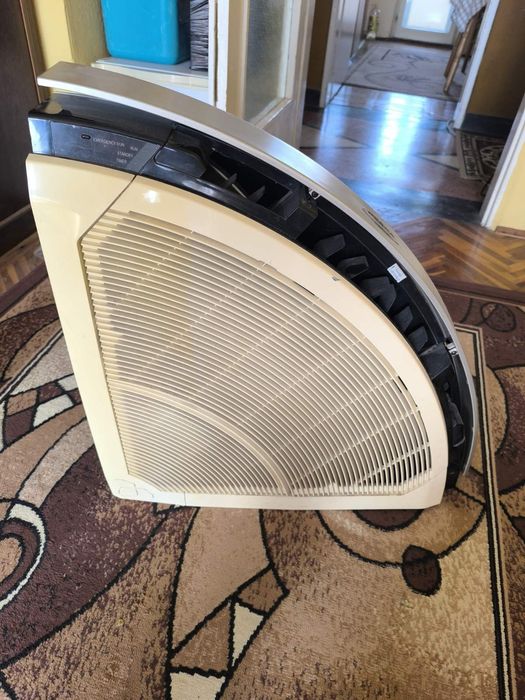 Ъглов климатик Осака