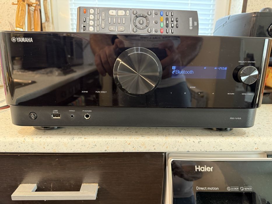 Yamaha RX-V4A Bluetooh Wi fi Като нов