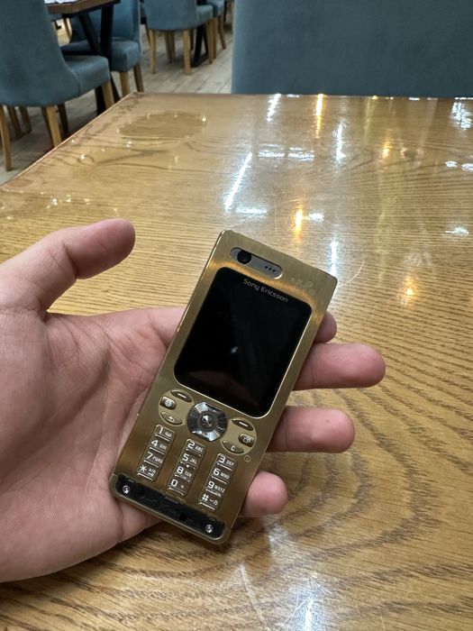 Sony erricsson w880i