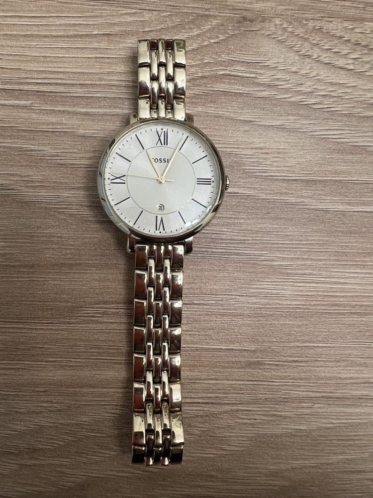 Vând Ceas de dama marca Fossil, model Jacqueline ES3433