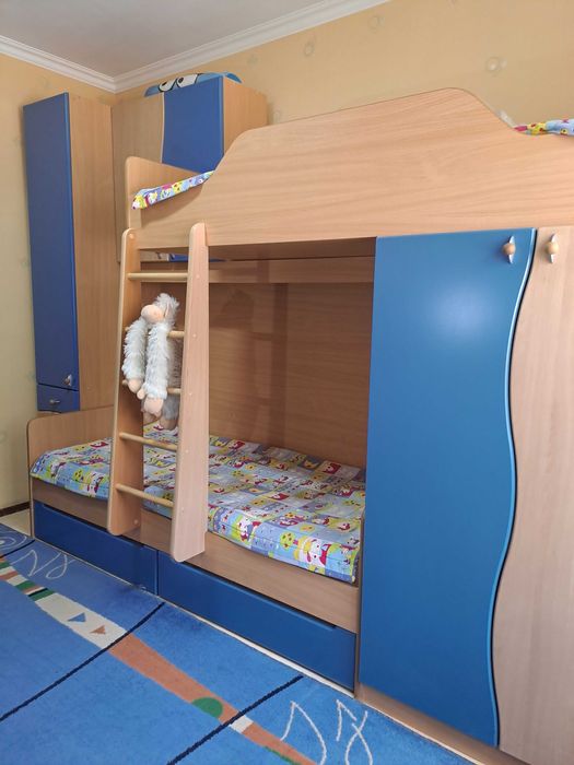 детская двухспальная кровать гарнитур