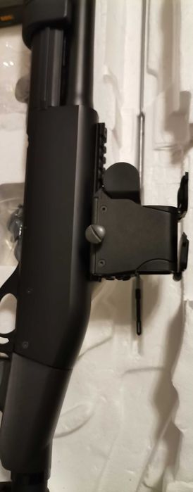 Vând Shotgun Airsoft
