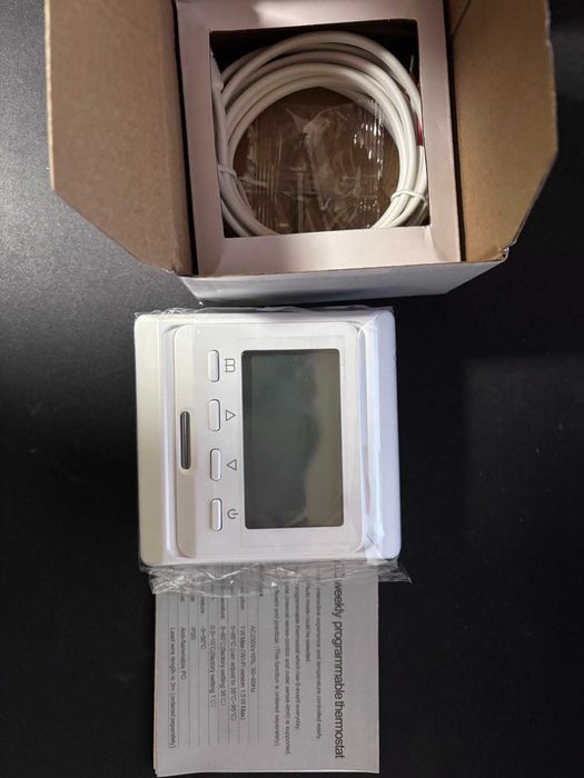 Терморегулатор / Термостат за подово отопление R5M IP20