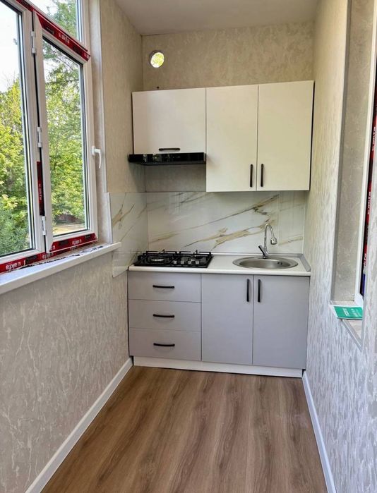 Yunusobod 6 mavze 2/2/4 (50²) sotiladi