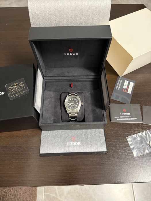 Ceas Tudor Black Bay Steel 79730 pachet full stare foarte buna!