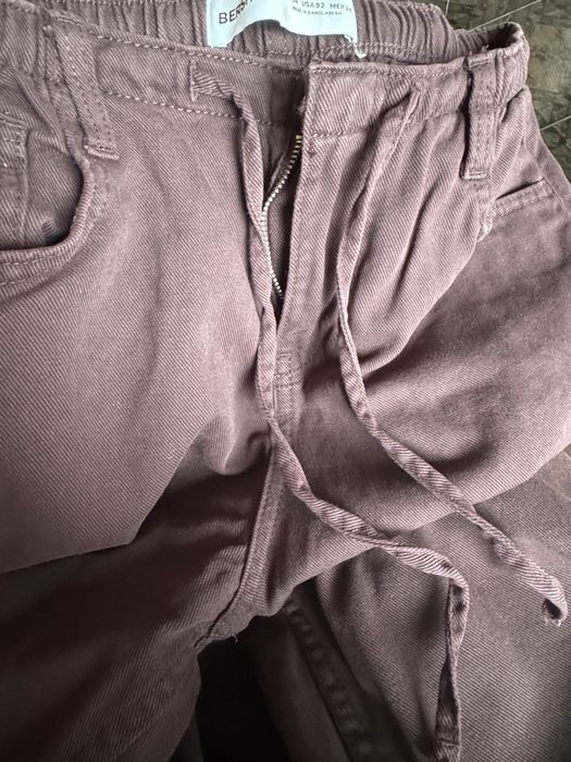 Дамски дънки модел скейтър