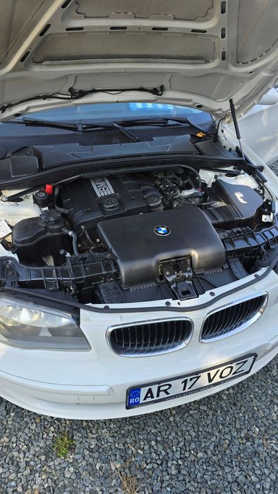 BMW SERIA 1 - 116i benzina stare bună 176000 km