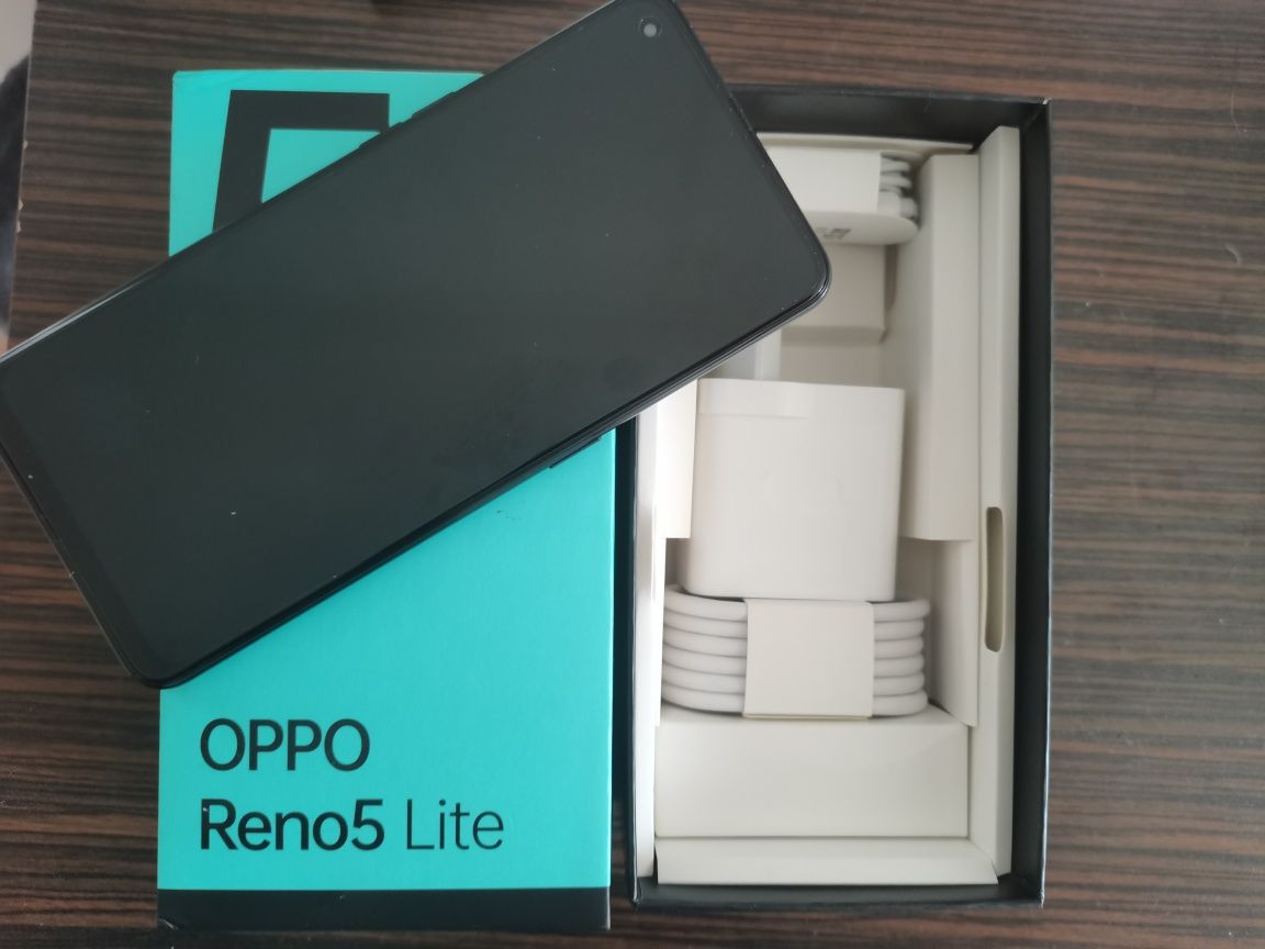 Oppo reno 5 lite