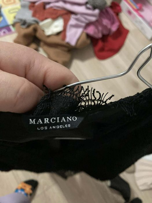 Vând rochie mărimea s