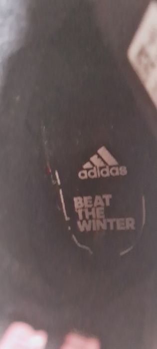 Cizmulițe Adidas, stare excelenta,  35 marime