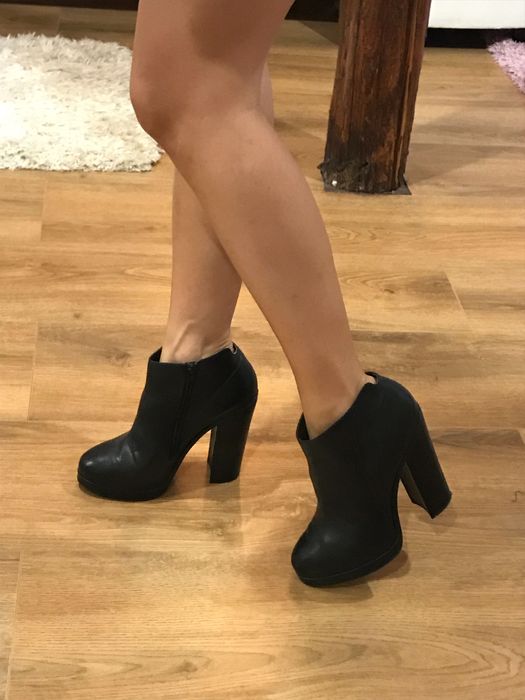 Botine River Island, piele naturala, marime 38-39