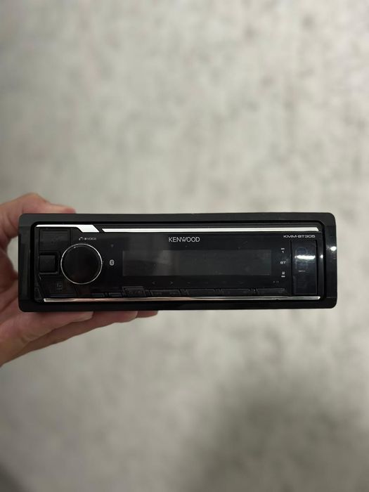 Продам Магнитолу Kenwood