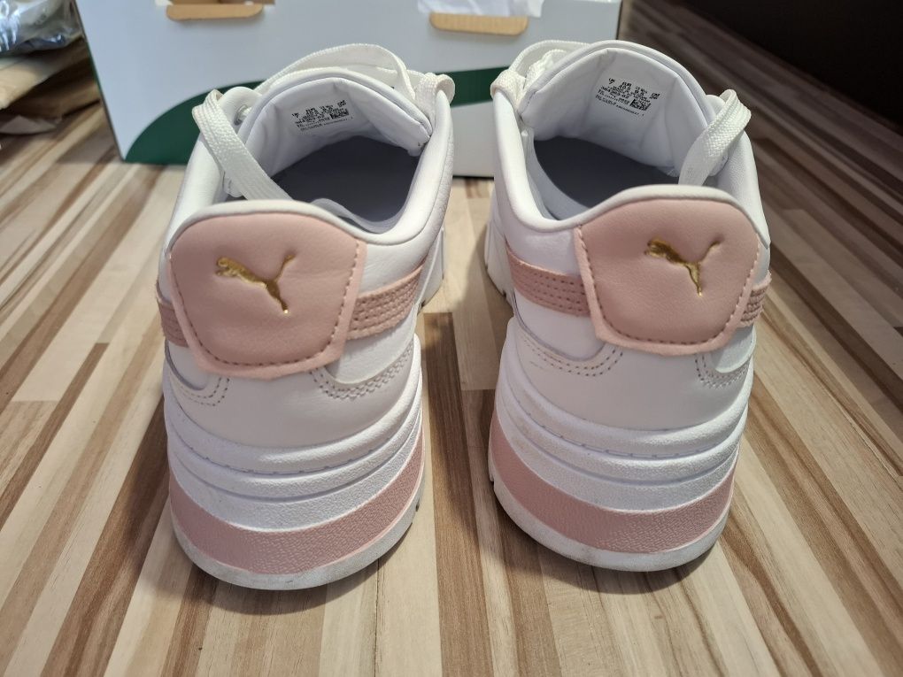 Puma сникърси / обувки бели