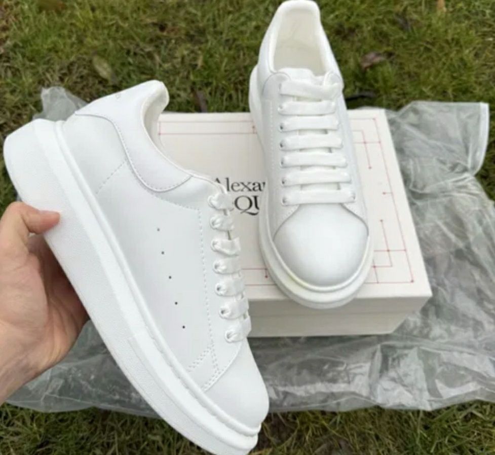 Adidasi Alexander McQueen