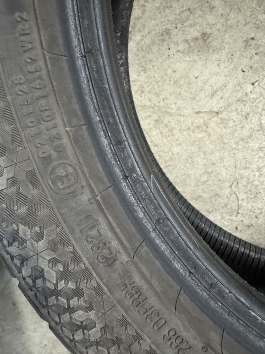 205/50/17 Continental winter contact ts870p