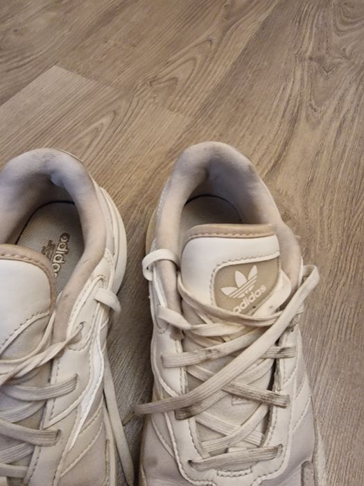Маратонки ADIDAS 38 номер Намалени на 20 лева!