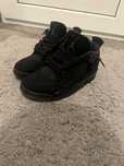 Vând Jordan 4 Black Cat