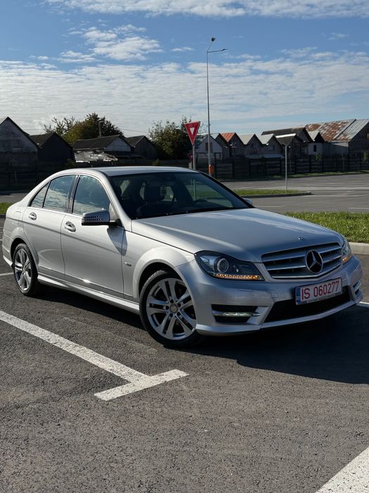 Mercedes C Class 2012 220 AMG Line Automat