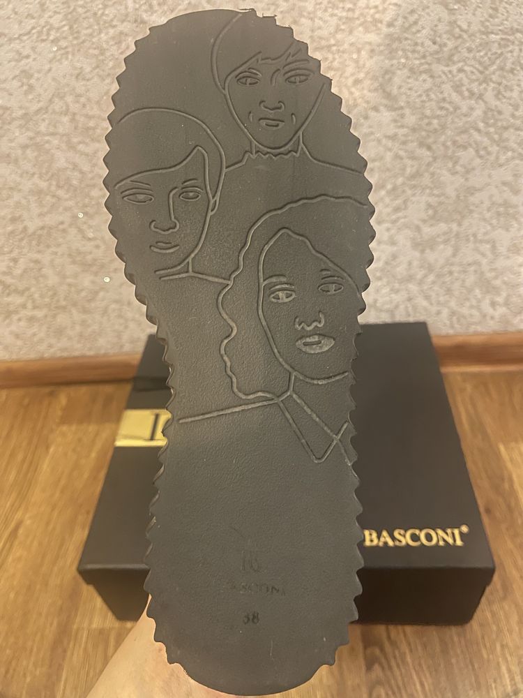 Ботиночки обувь фирма Баскони